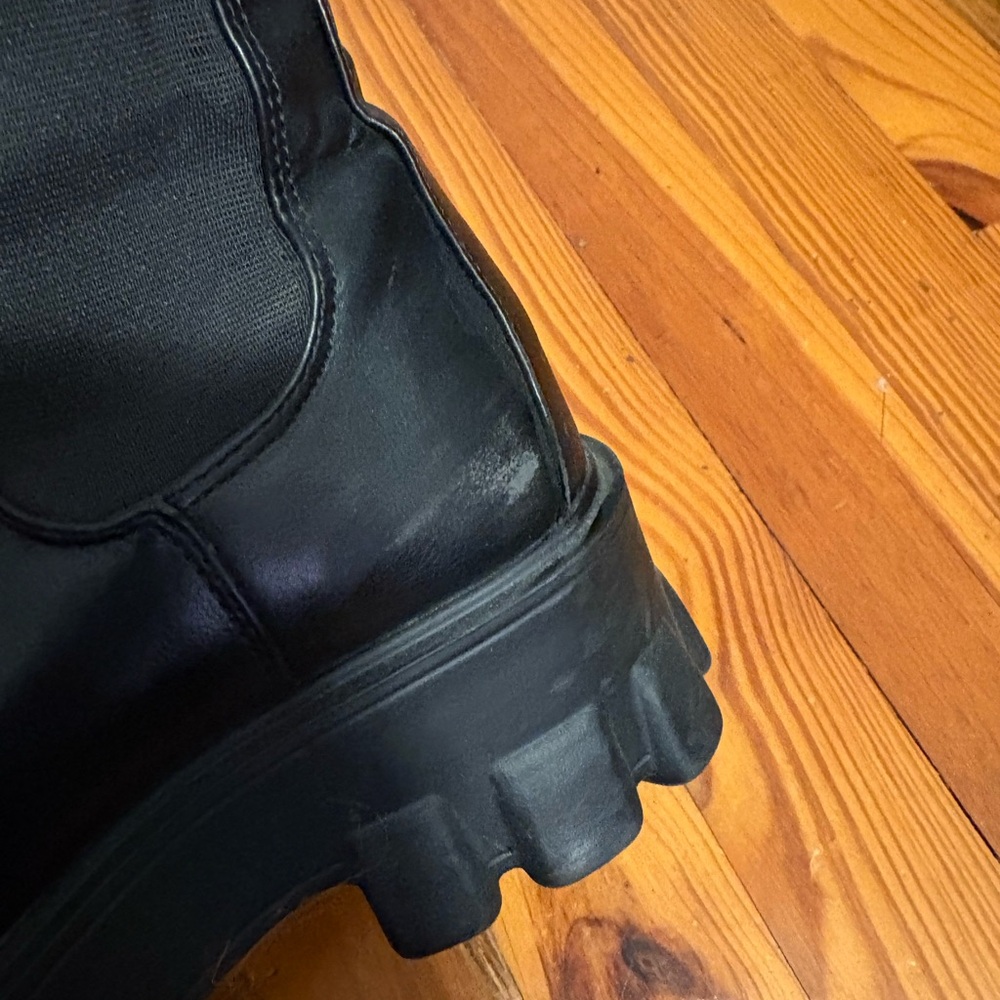 dollskill platform boots - Picture 5 of 7